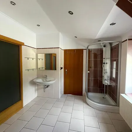 公寓 Slunecni Apartman